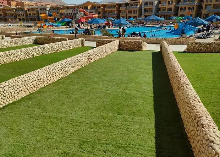 Apartment شقه للايجار بورتو السخنه ألعاب مائية فرش مميز فندقي مكيفه *