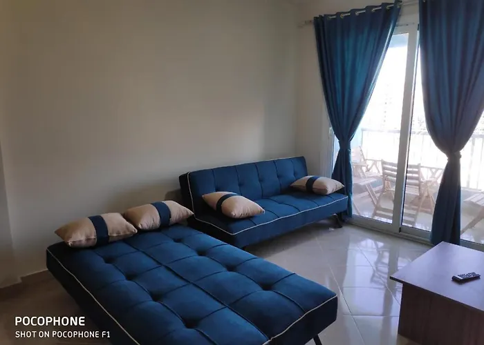 شقه للايجار بورتو السخنه ألعاب مائية فرش مميز فندقي مكيفه Apartment *
