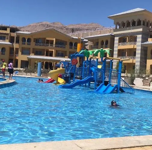 Apartment شقه للايجار بورتو السخنه ألعاب مائية فرش مميز فندقي مكيفه